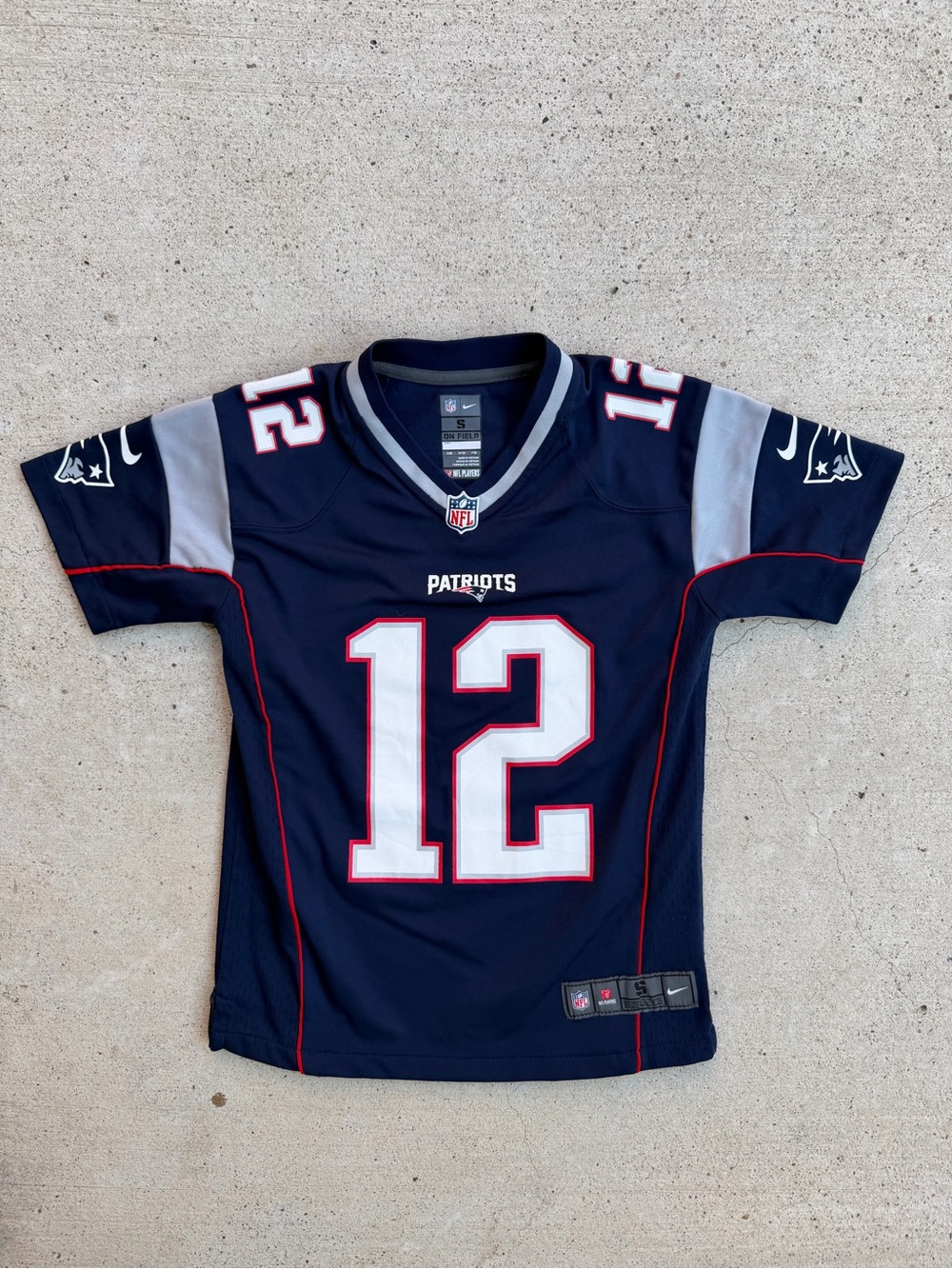 Nike Tom Brady #12 Patriots Youth Small NFL Game Jersey Size 8 Blue